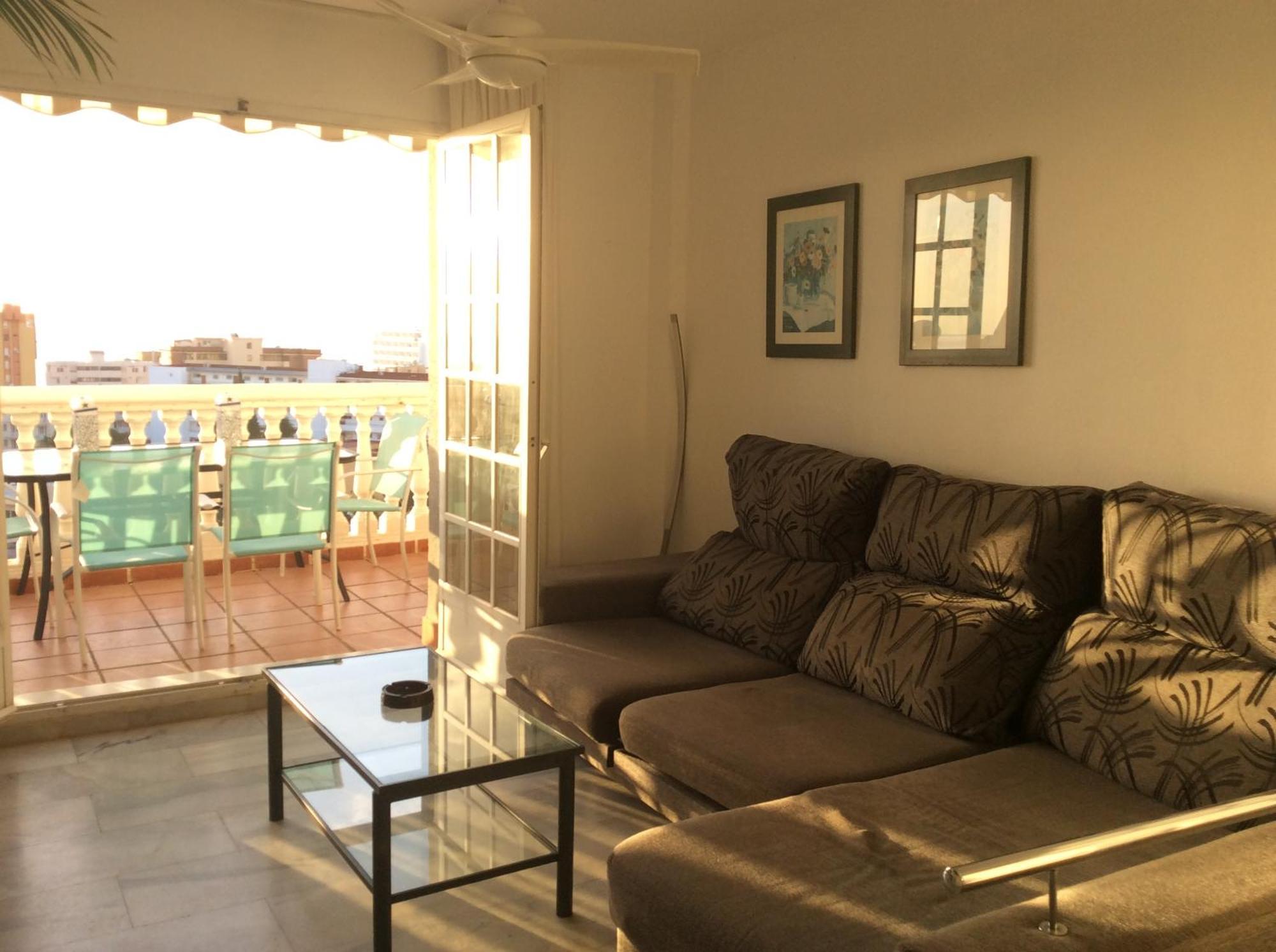 Tres Carabelas Torremolinos Szoba fotó